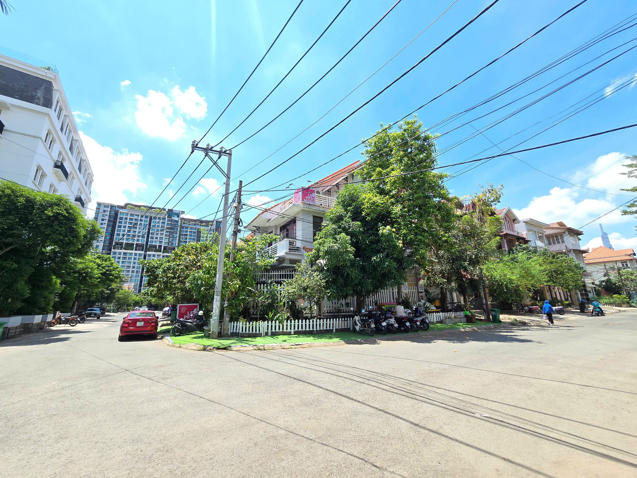 Bán nhà 204B Nguyễn Văn Hưởng phường Thảo Điền Thành phố Thủ Đức
