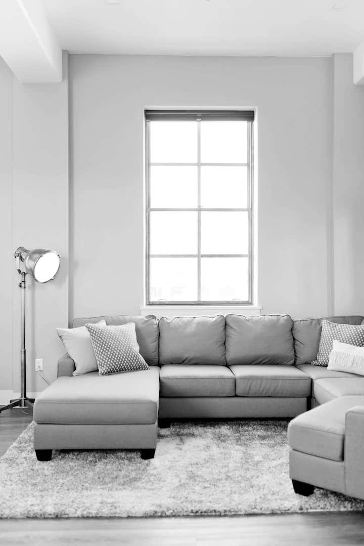 Bán nhà đường Nguyễn Văn Nguyễn phường Tân Định Quận 1