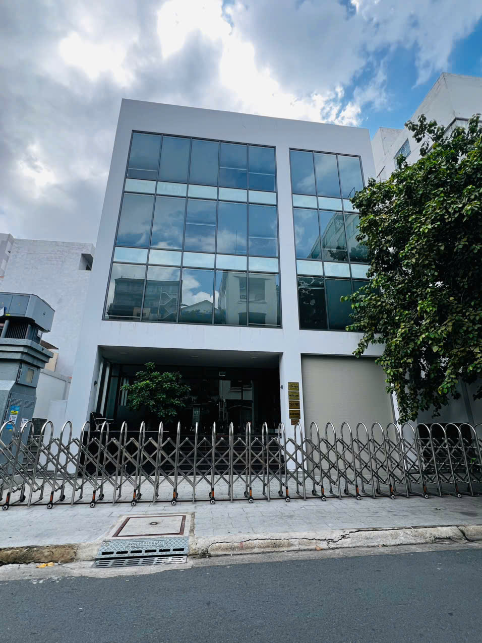 Bán tòa nhà 26 Mai Thị Lựu phường Tân Định Quận 1