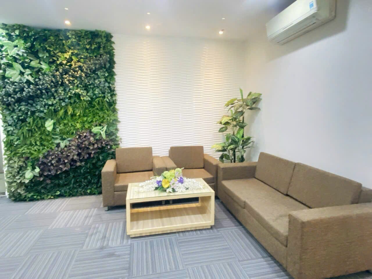 Cho thuê nhà đường Hồ Tùng Mậu phường Bến Nghé Quận 1