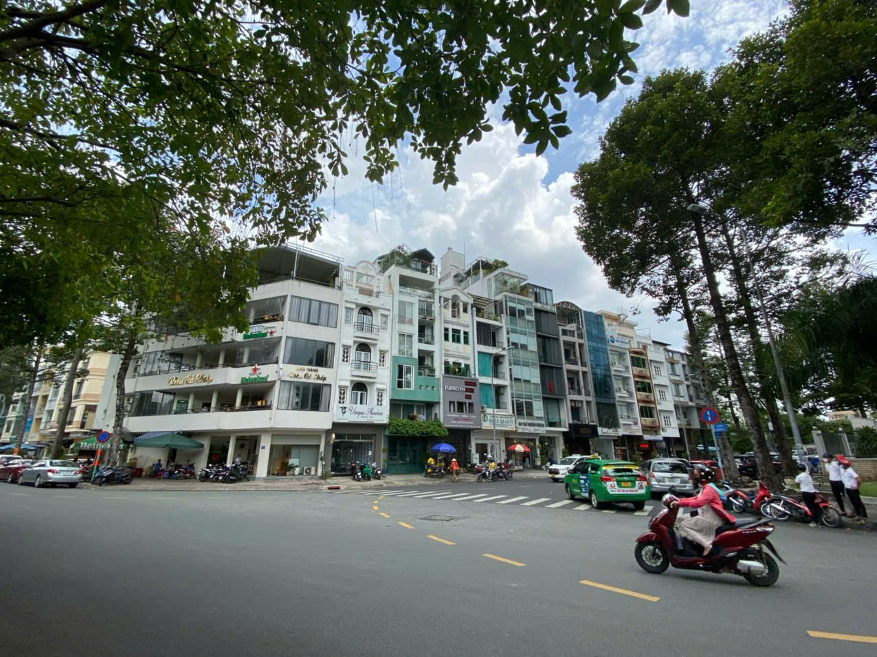 Bán nhà nhà mặt tiền 1A2 đường Nguyễn Đình Chiểu phường Đa Kao Quận 1